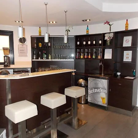Otel Alfred Monaco - Ex Forum - Renove