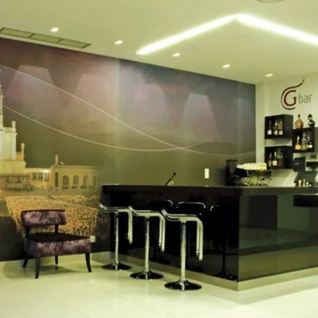 Alfred Monaco - Ex Forum - Renove Otel