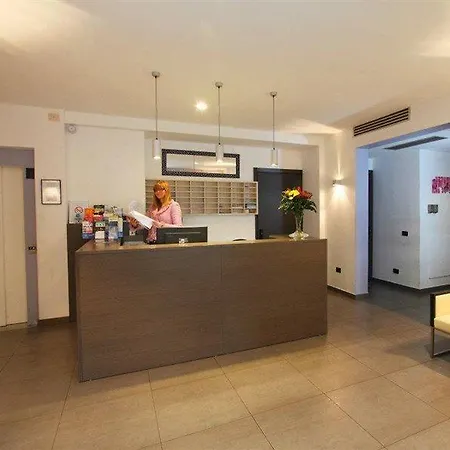 Otel Alfred Monaco - Ex Forum - Renove Beausoleil